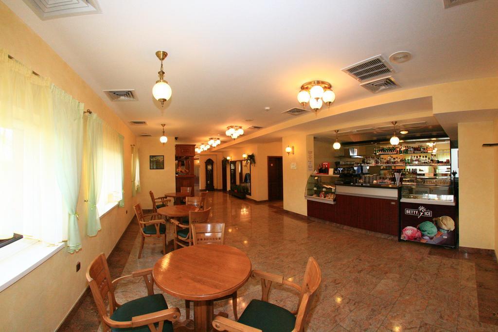 Motel Vector Acăţari Exteriör bild