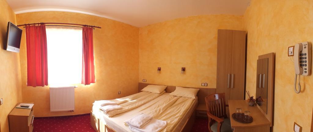 Motel Vector Acăţari Rum bild