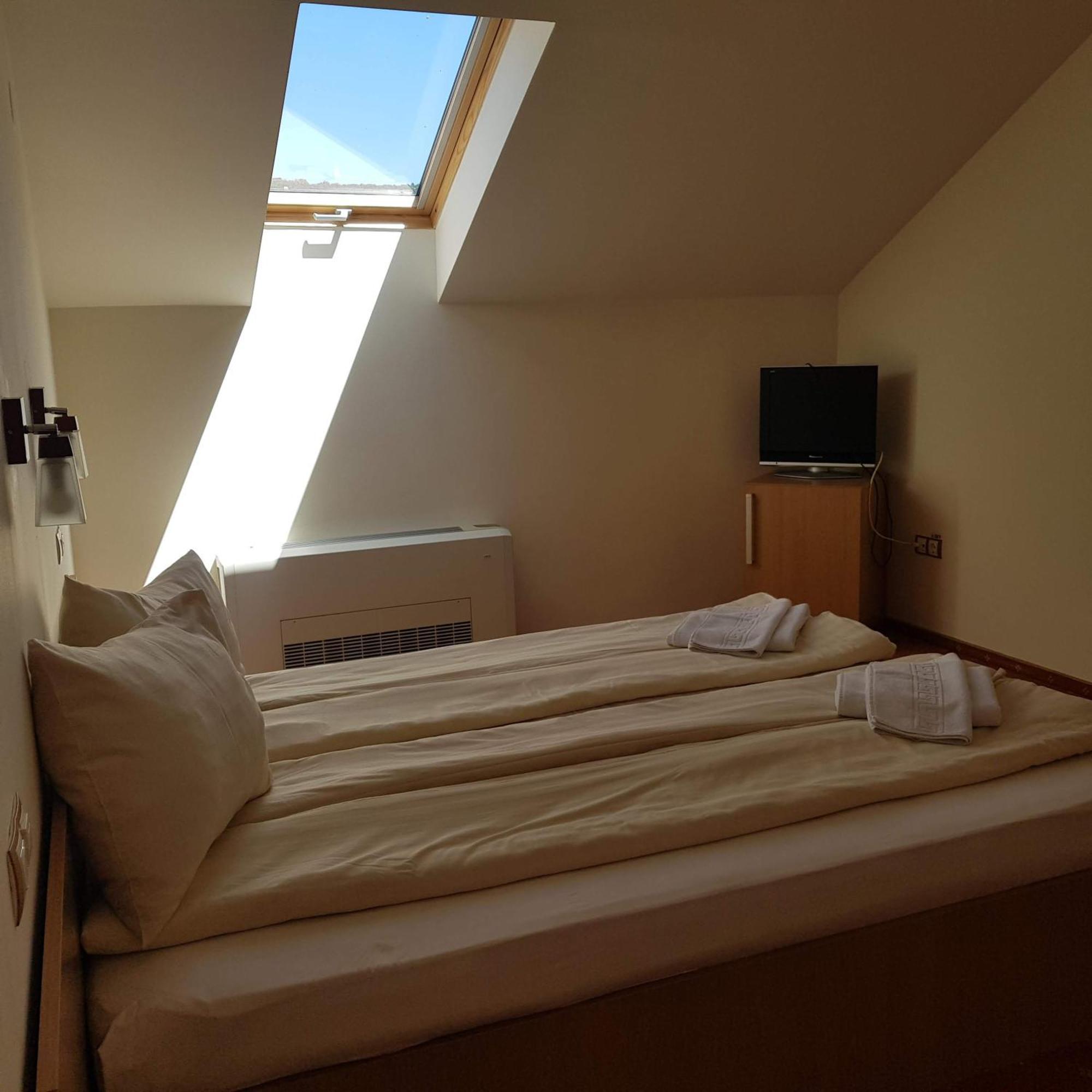 Motel Vector Acăţari Exteriör bild