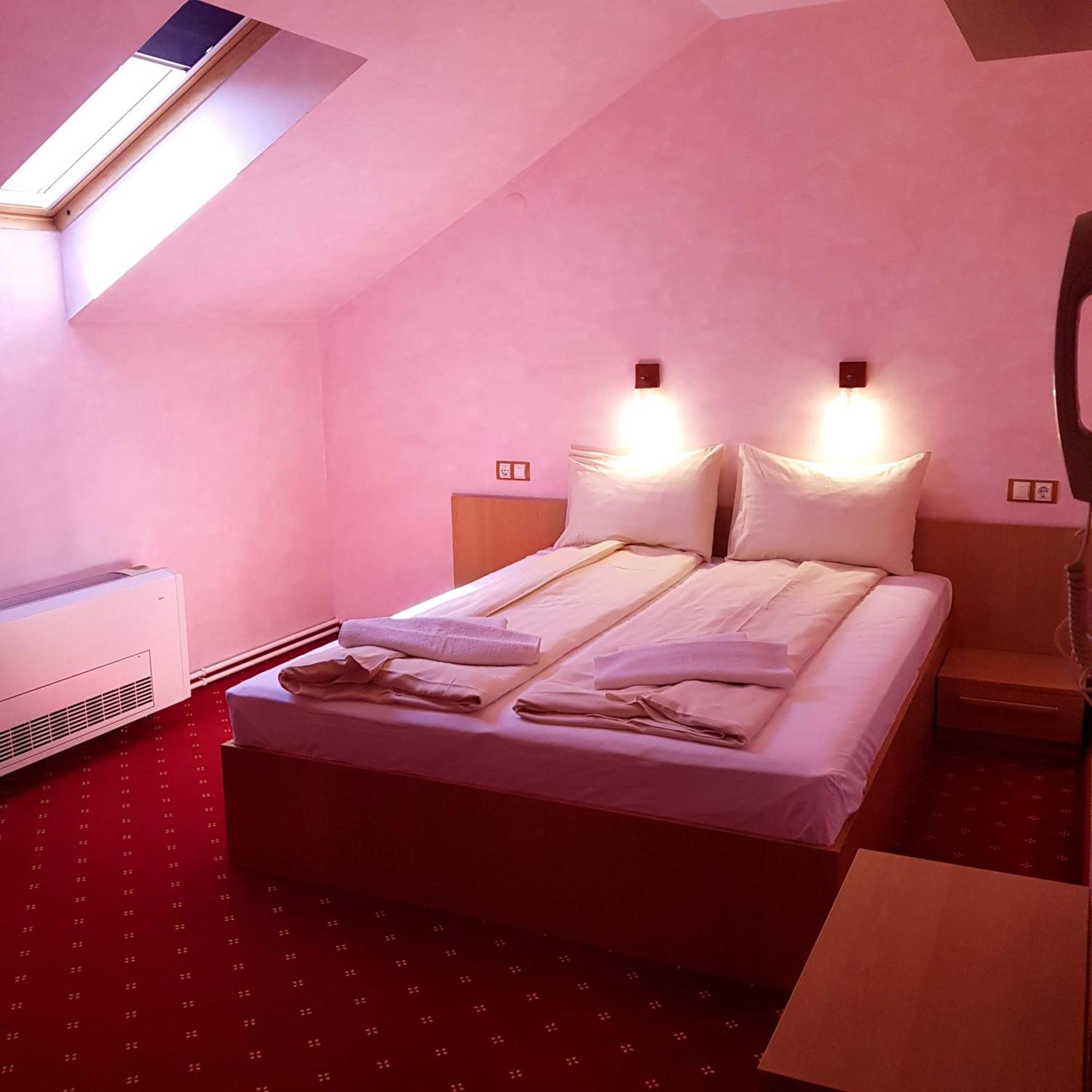 Motel Vector Acăţari Exteriör bild